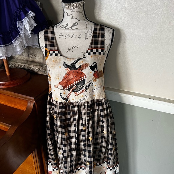 🧡 Rare Vintage Handmade Halloween Witch Black Cat Pumpkin Harvest Dress M - Picture 2 of 8